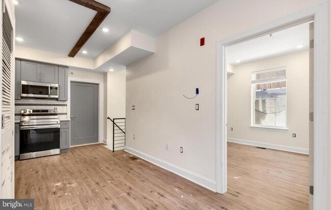 Building Photo - 511 Gorgas Ln