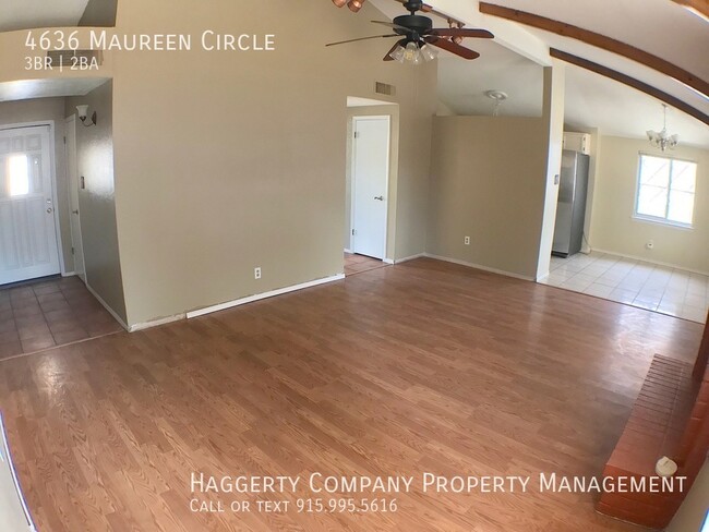 Building Photo - Northeast El Paso 3 bed with Refrig A/C