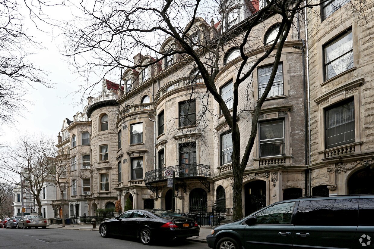 Foto del edificio - 311 W 107th St