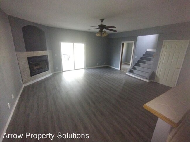 Foto del edificio - 4 br, 2.5 bath House - 904 S. Buckeye St.