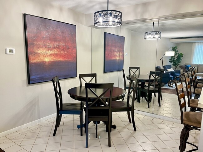 Foto del edificio - 5420 Three Points Blvd