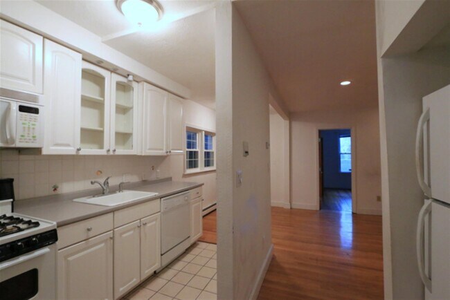 Foto del edificio - 187 Brookline St