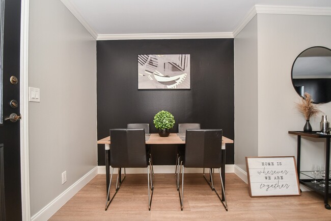 Foto del edificio - 3525 Sage Rd