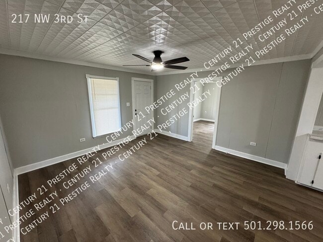 Foto del edificio - 217 NW 3rd St