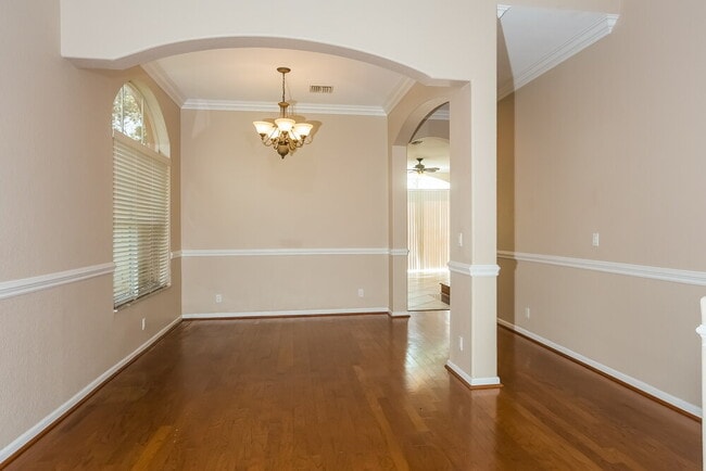 Building Photo - 5293 Sancerre Cir