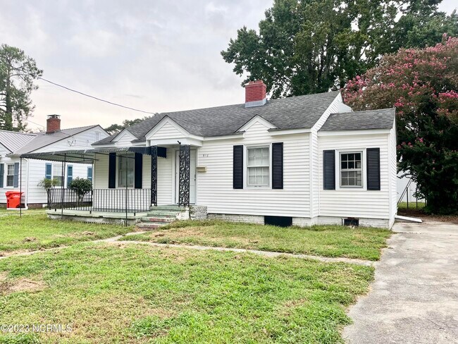 Building Photo - 918 Tuscarora Ave