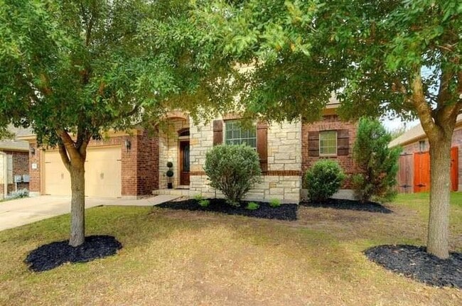 Building Photo - 452 Monahans Dr
