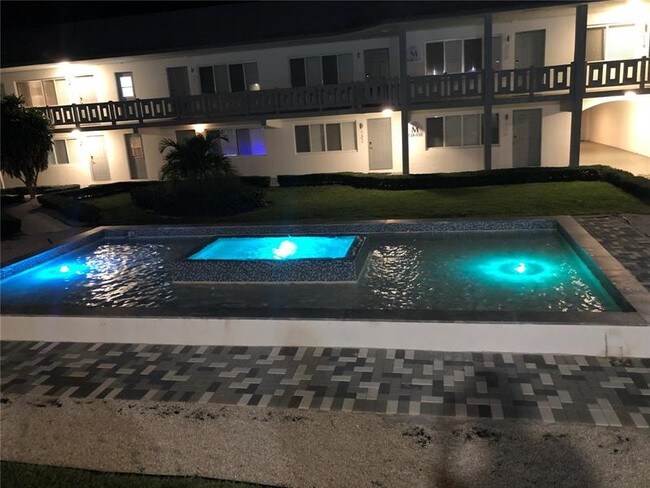 Foto del edificio - 2731 N Andrews Ave