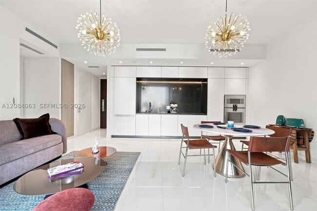Foto del edificio - 300 Biscayne Blvd