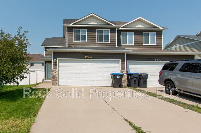 Building Photo - 3766 Saddle Ridge Trail