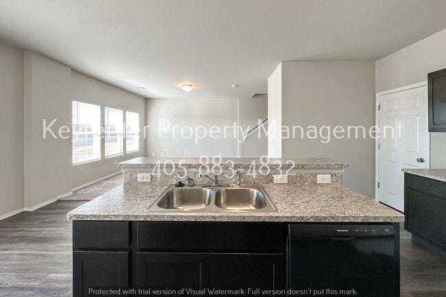 Photo - Gorgeous 3 Bed 2.5 Bath Two Story Home in Heart Of Yukon!