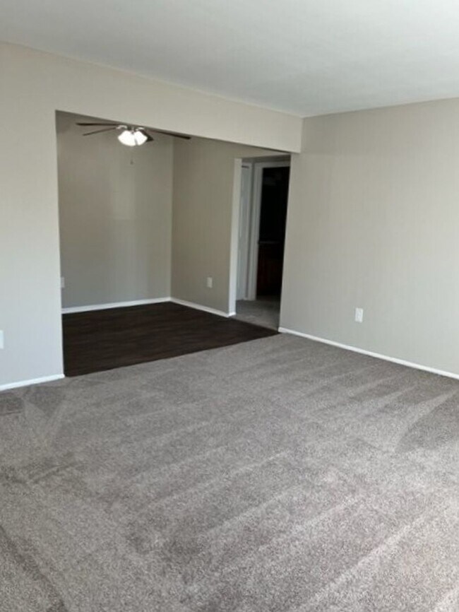 Foto del edificio - Charming 1 Bedroom/1 Bath near Downtown Rochester!