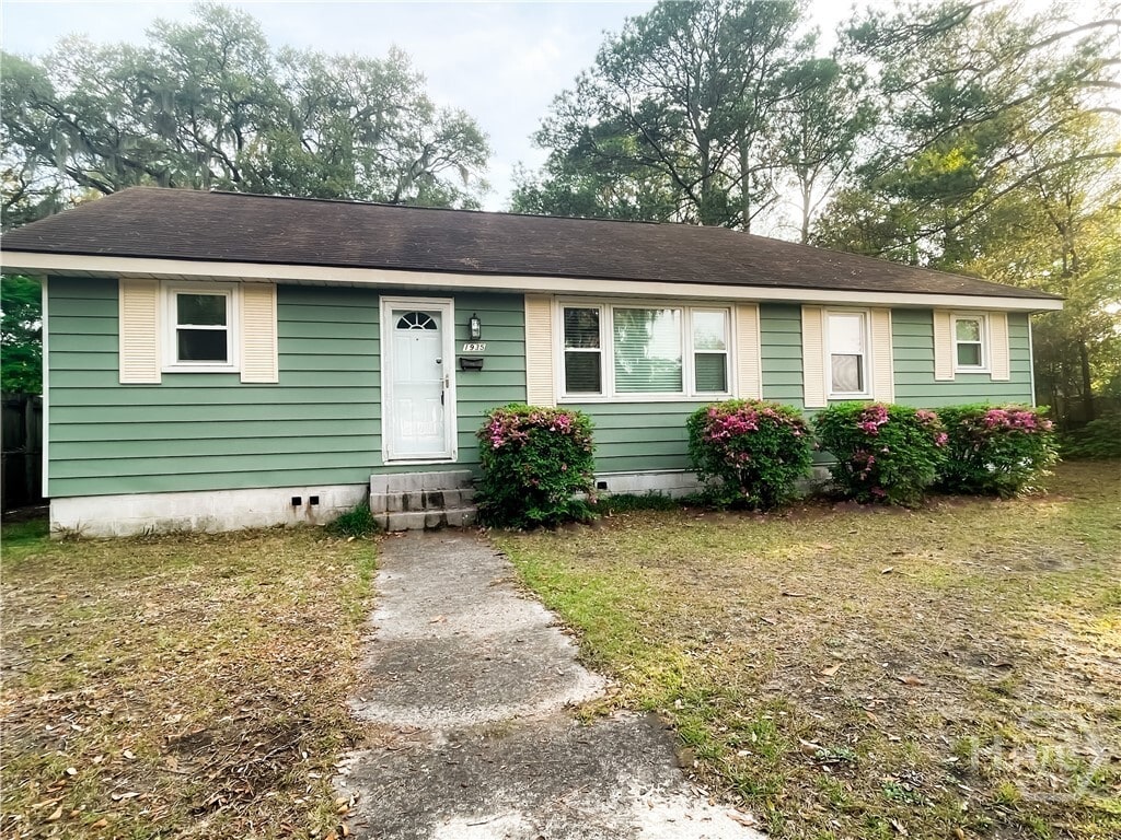 Foto principal - 1935 Cokesbury Dr