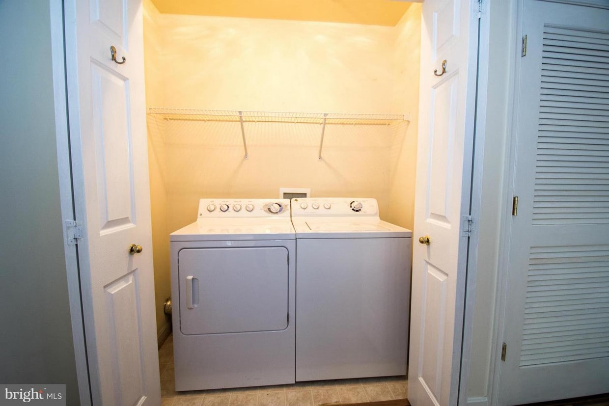 2149 Millhaven Dr, Edgewater, MD 21037 Townhome Rentals in Edgewater