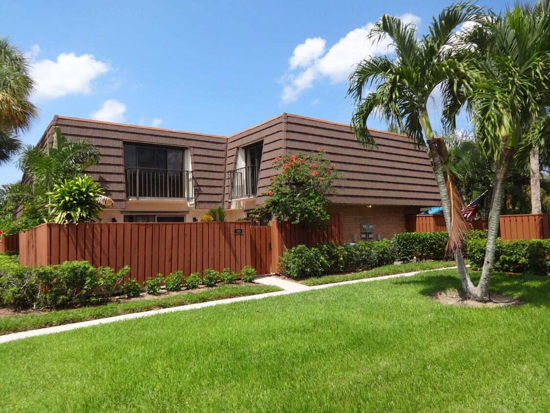 Foto principal - 1916 19th Ct