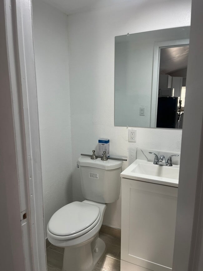 Foto del edificio - 1460 NW 41st St