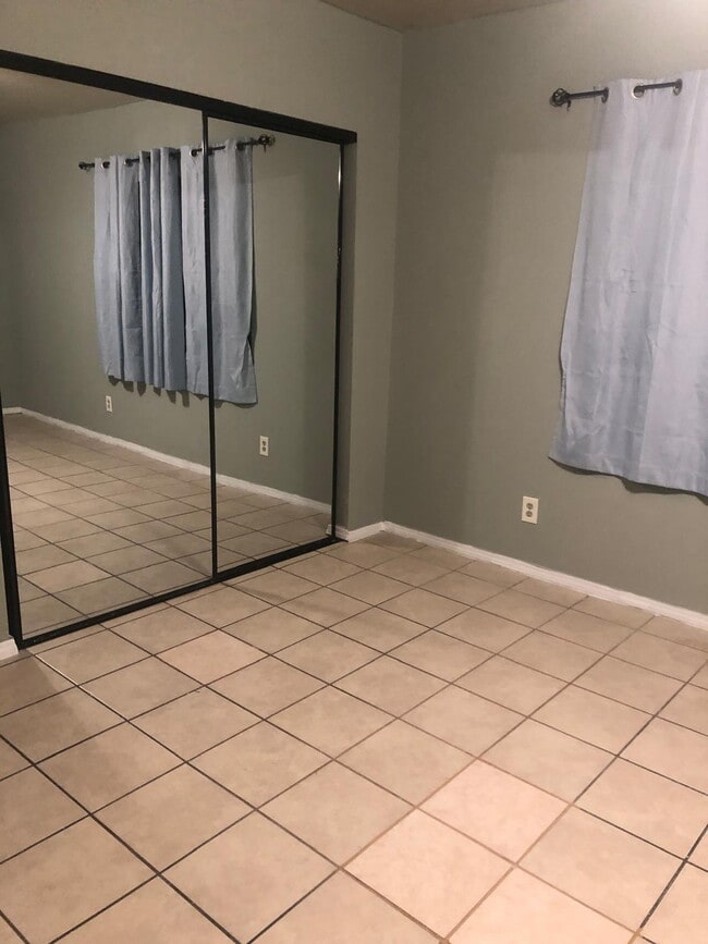 Foto del edificio - 12542 Waldorf Dr