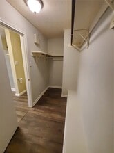 Building Photo - 9342 Canady Park Ln