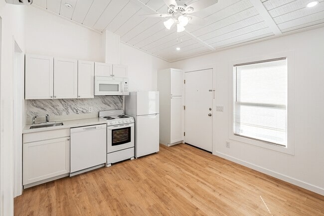 Foto del edificio - 720 Pritchett Ln
