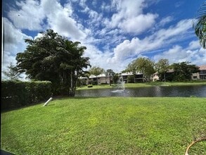 Building Photo - 23205 Fountain View Dr
