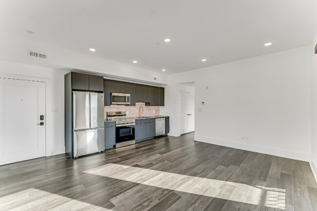 Photo - 1113 S Broad St Apartment