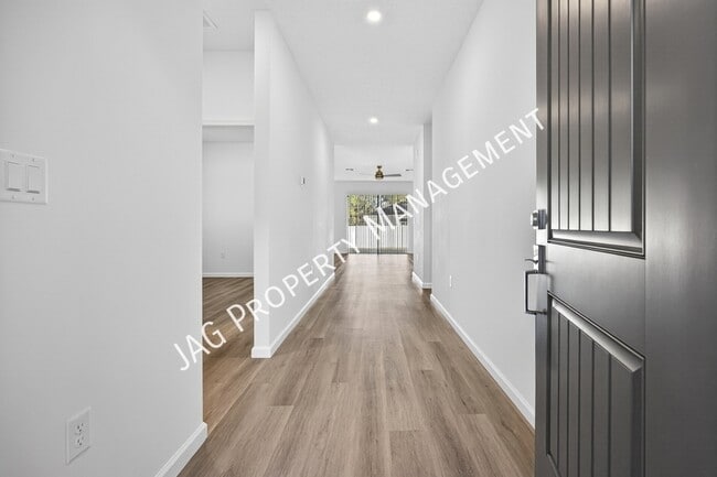 Foto del edificio - 813 Clifton Rd SE