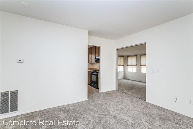 Building Photo - 2 br, 1 bath House - 1651 Peacock Boulevard