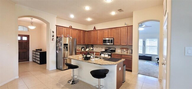 Building Photo - 12846 Northpointe Bend Dr