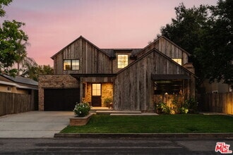 Building Photo - 11734 Huston St