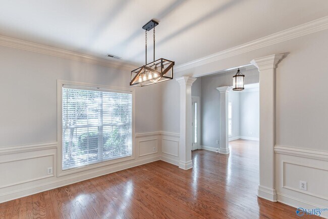 Foto del edificio - 125 Monument Ln