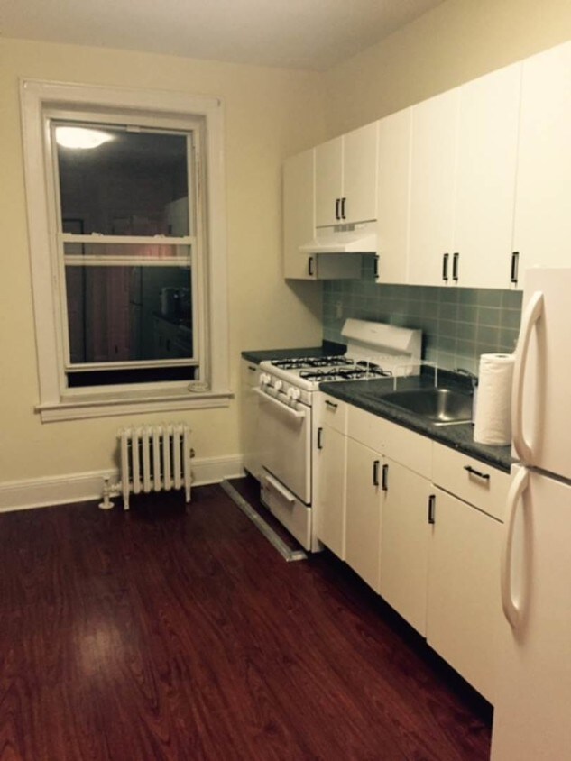 Primary Photo - 1135 66th St