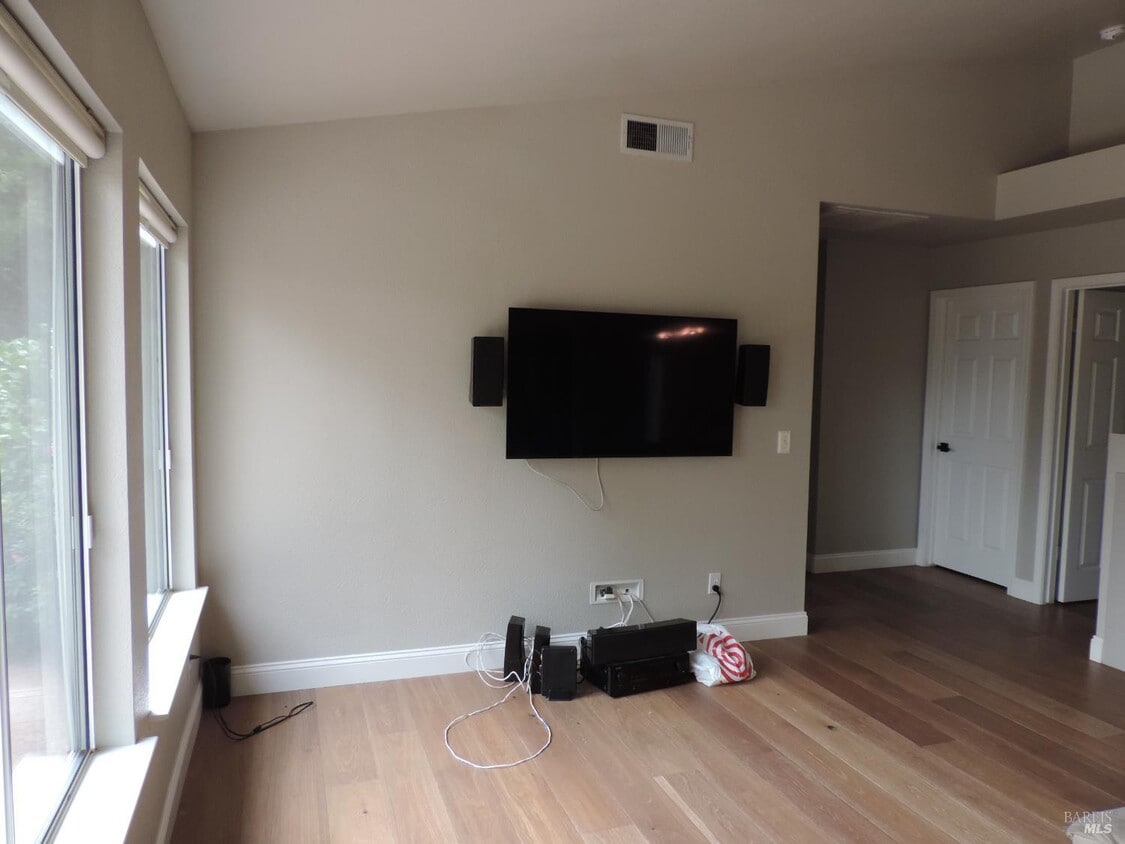 Foto principal - 4150 Manchester Dr