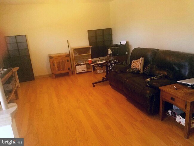 Building Photo - 1407 Brimstone Dr