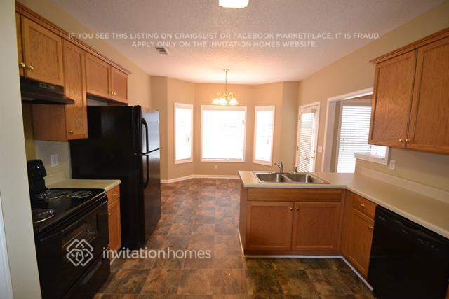 Foto del edificio - 63 Hillcrest Ct