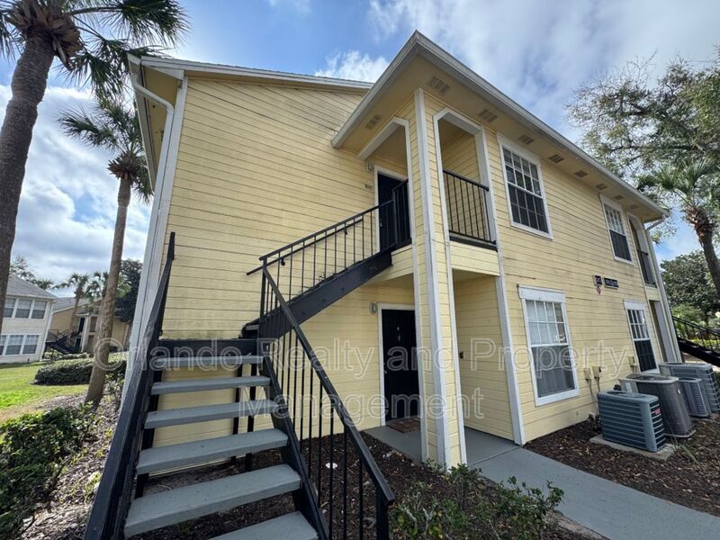 Foto principal - 1057 S Hiawassee Rd
