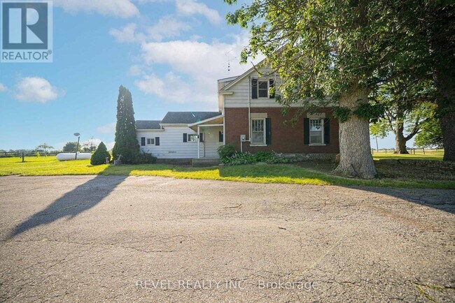 Building Photo - 413 Ellis Ave
