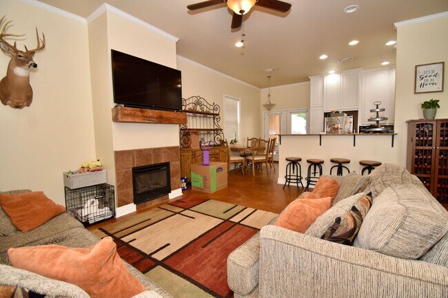 Building Photo - 3 Bed, 2 Bath Home in Ruston