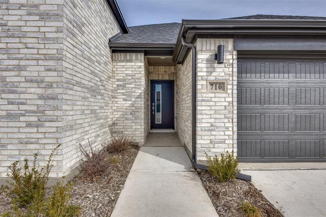 Foto del edificio - 710 Tidal Dr