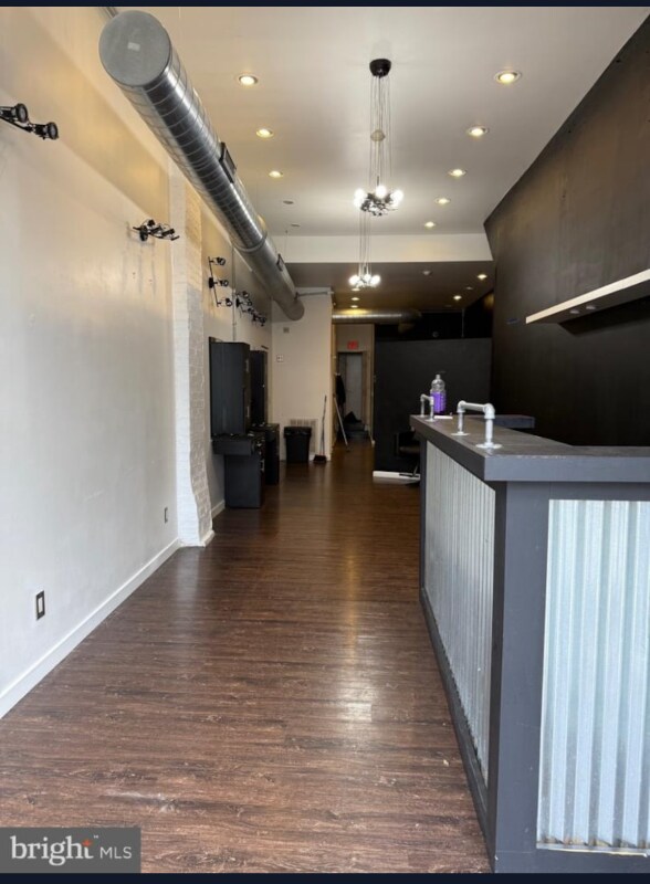 Building Photo - 506 S 52nd St