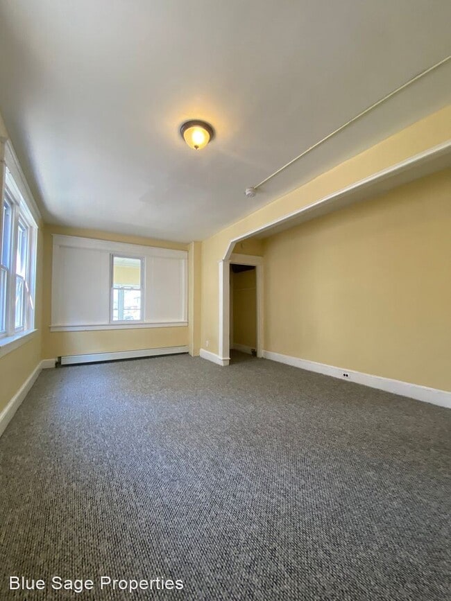 3 br, 1.5 bath House 1444 Summit St House for Rent in Marcus Hook