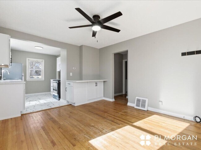 Foto del edificio - 830 S 49th Ave