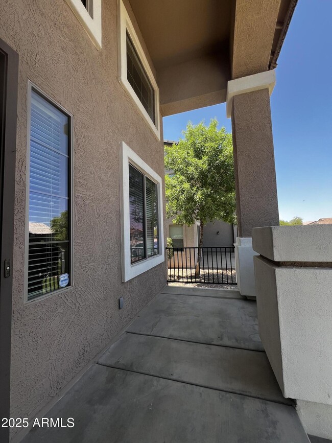 Building Photo - 7513 W Southgate Ave