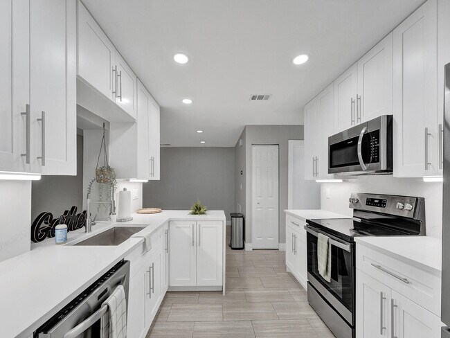 Foto del edificio - 1035 NW 5th Ave
