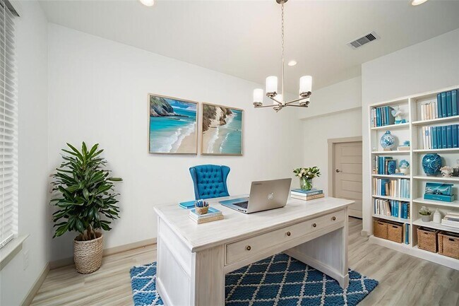 Building Photo - 29423 Red Rocks Pk Dr