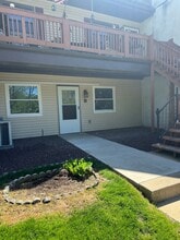 Building Photo - 1334 W Wyomissing Ct