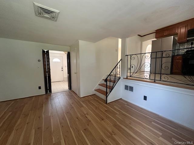 Foto del edificio - 103 Wayne St