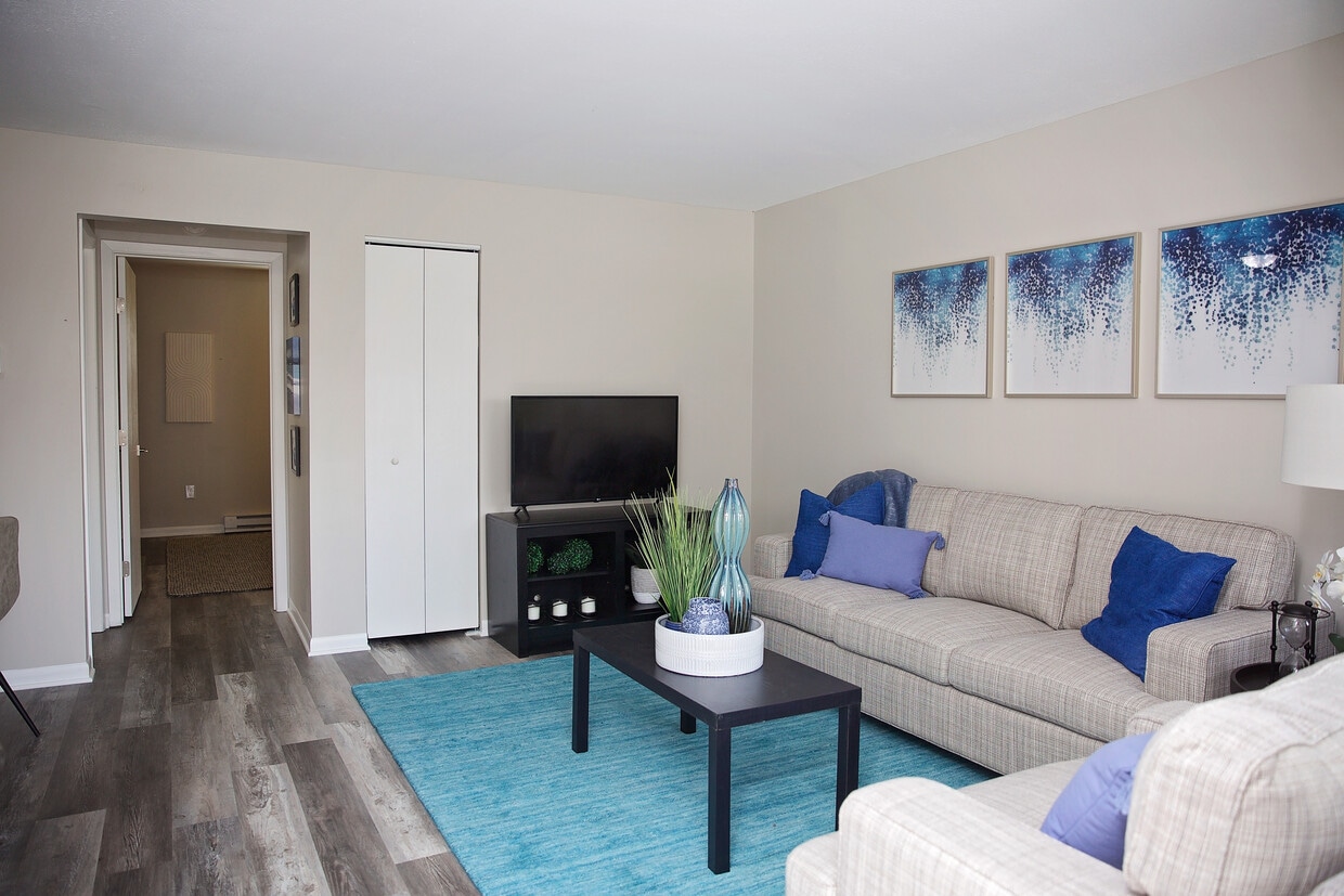 1301 W Sandusky St, Findlay, OH 45840 Apartments in Findlay, OH