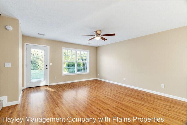 Building Photo - 2 br, 2.5 bath House - 1477 N Donahue Unit...