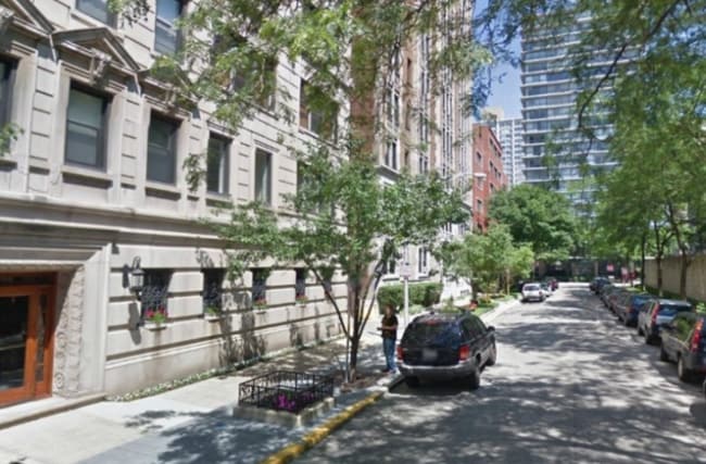 Photo - 2930 N Commonwealth Ave Apartment