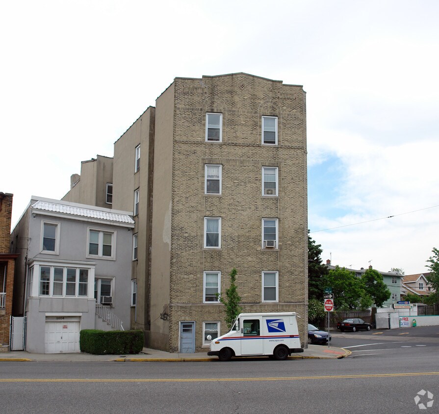 exterior - 912 90th St